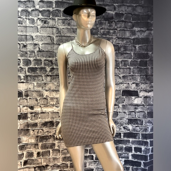 Black & White Checkered Bodycon Mini Dress - Picture 2 of 6